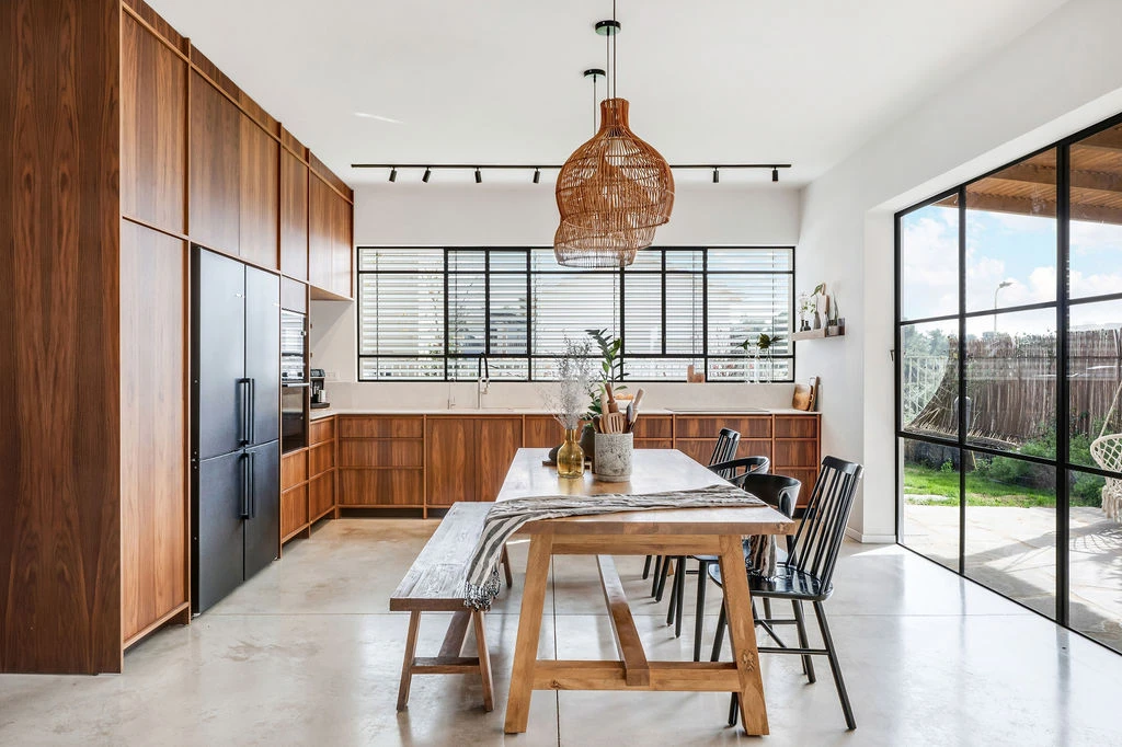 בנייה פרטית: From Plan to Home